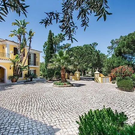 Sleeps 8 Pool Air Con T480398